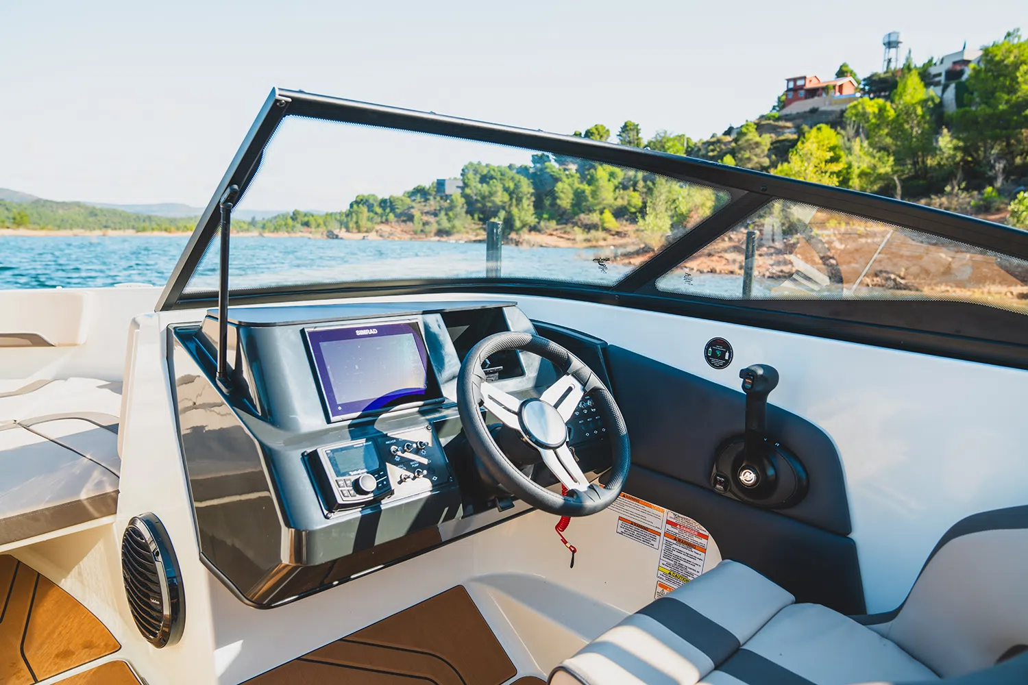 Bayliner - picture 2