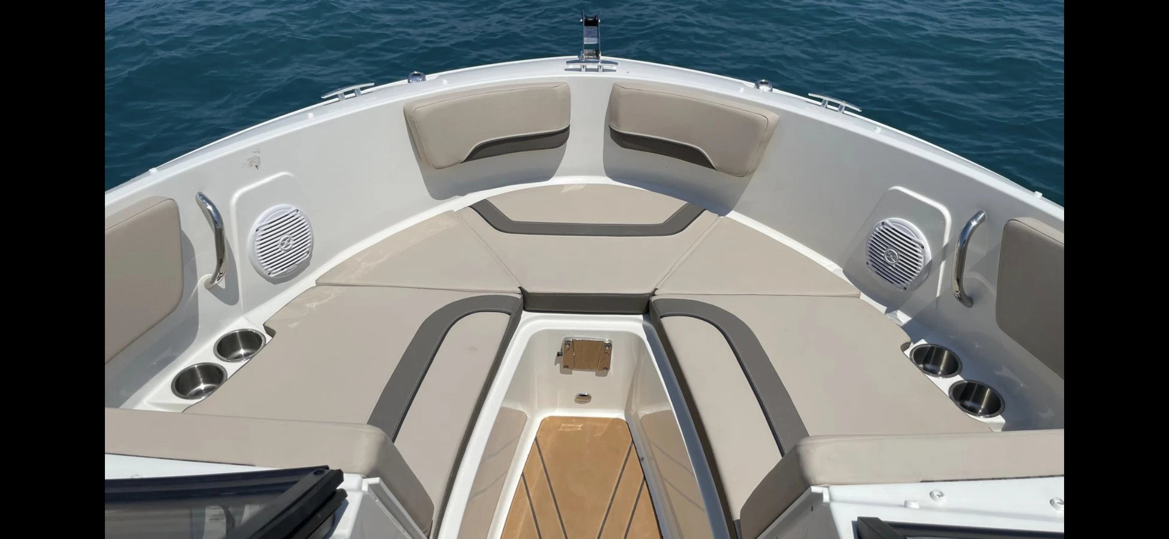 Bayliner - picture 3